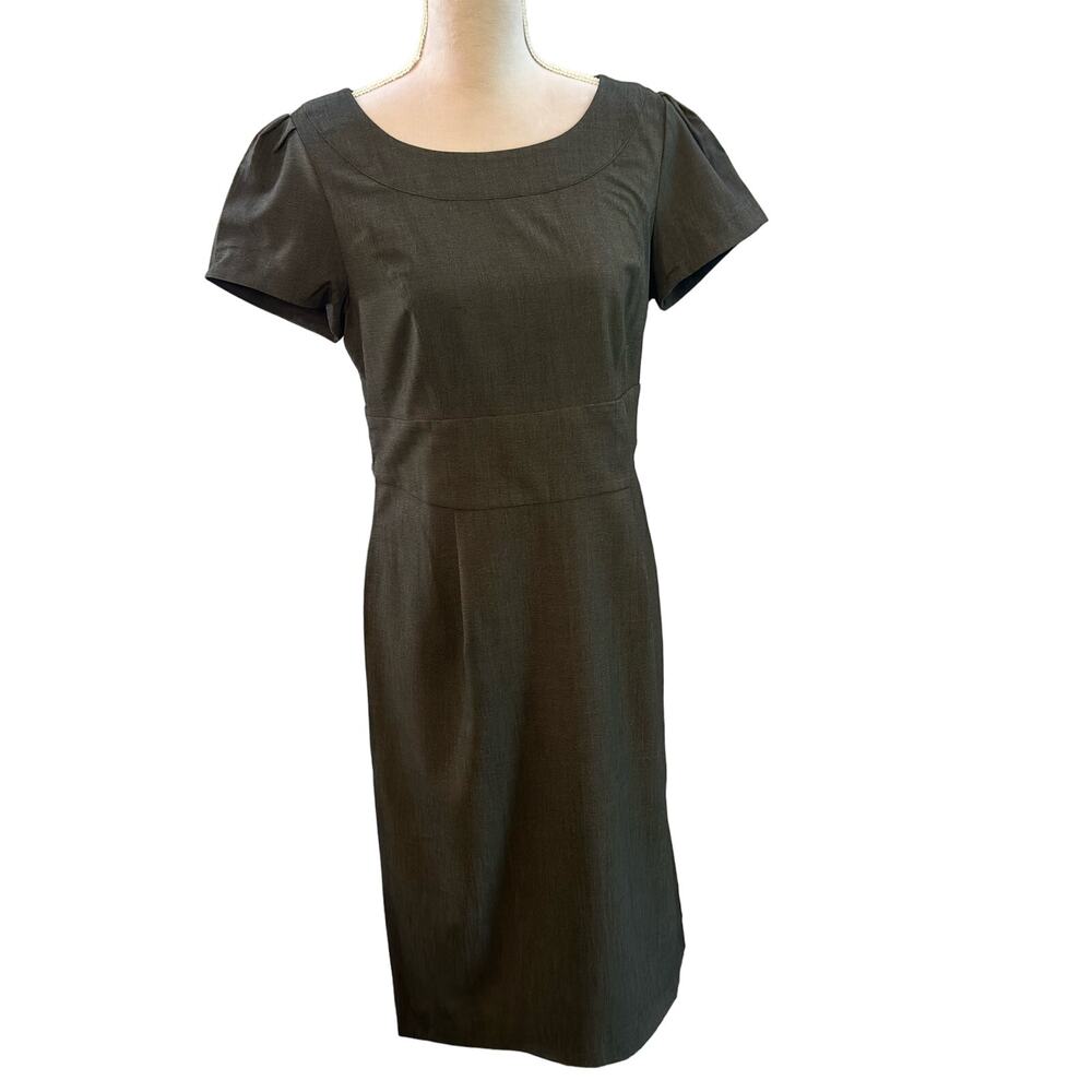 Adrienne Vittadini Gray round Collared Dress